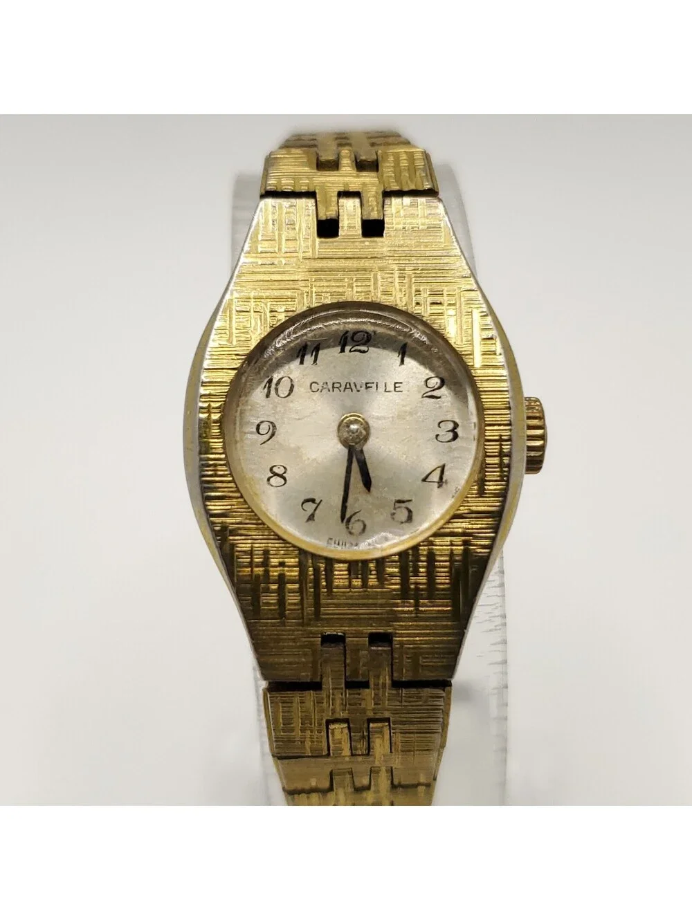 Vintage Caravelle Mechanical Womens Watch 18mm For Parts Or Repair